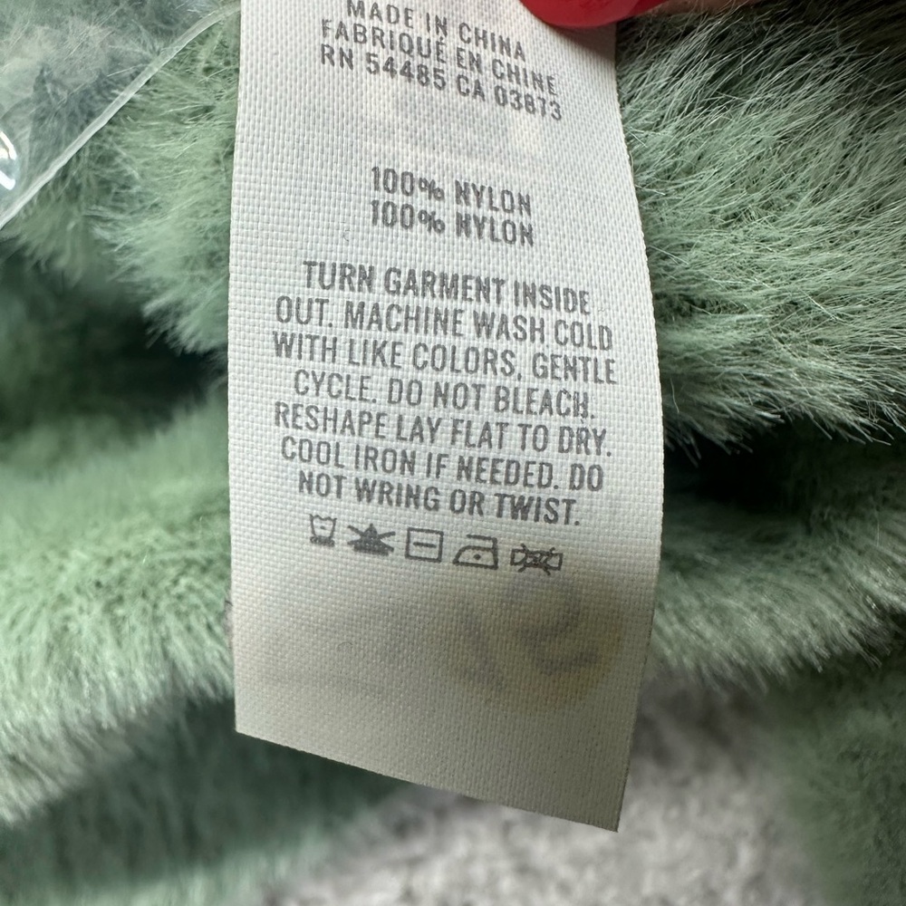 Aerie Sprout Green Fuzzy Cropped Button Up Cardigan Women's‎ Large New With Tags - Picture 6 of 11